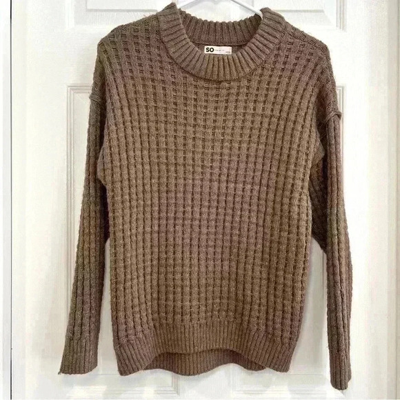 SO Juniors Women Sweater Sz S Light Brown Mock Neck Pull On Chunky Sweater - Picture 1 of 11